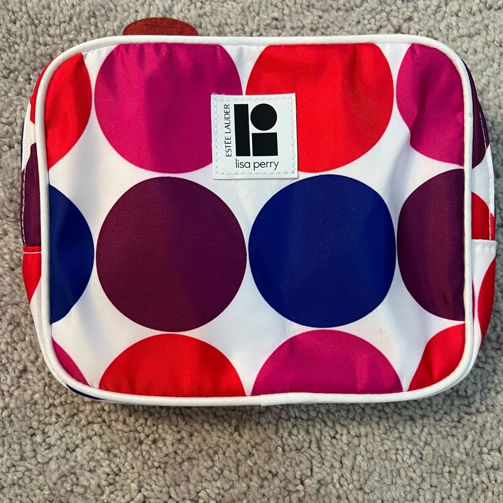 Estée Lauder makeup bag